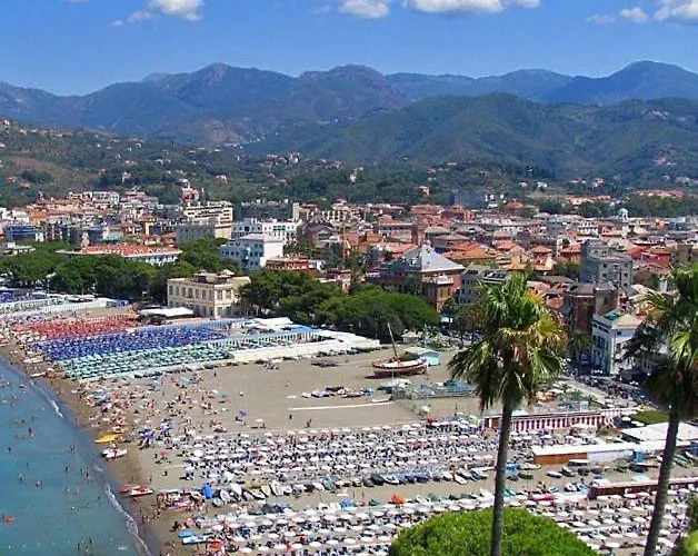 Дом отдыха Il Noce - Vacanza- Сестри-Леванте